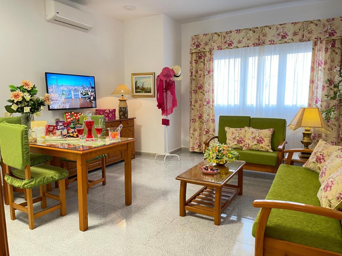 Emycanarias Holiday Homes Vecindario Весіндаріо Екстер'єр фото