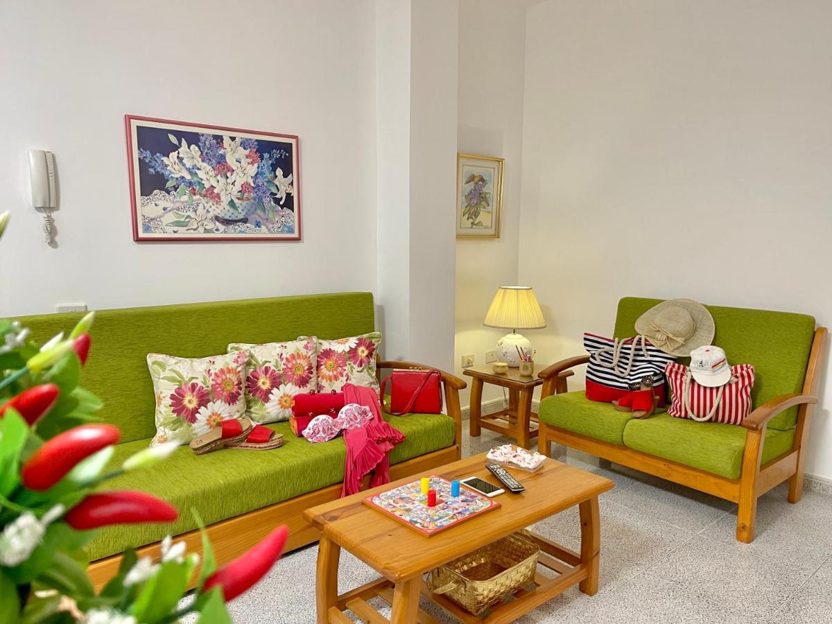 Emycanarias Holiday Homes Vecindario Весіндаріо Екстер'єр фото
