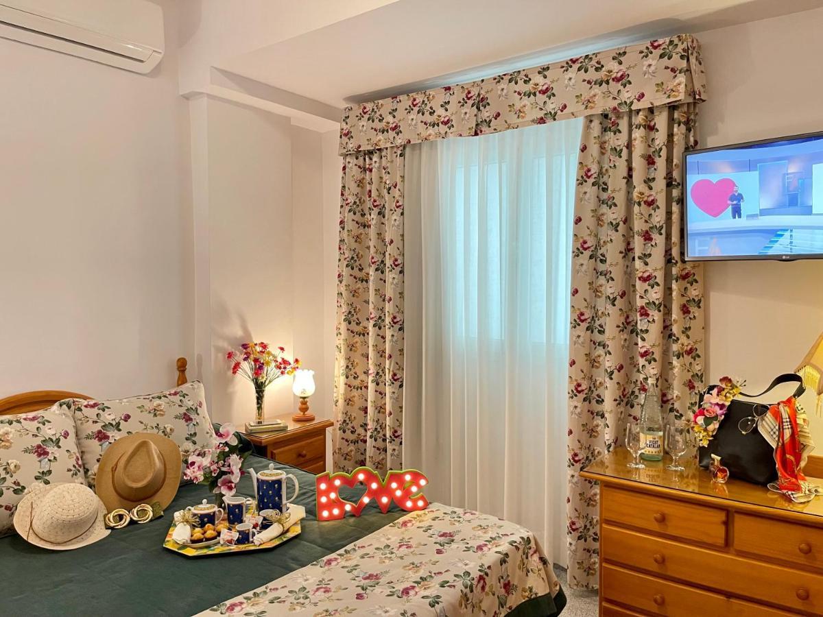 Emycanarias Holiday Homes Vecindario Весіндаріо Екстер'єр фото