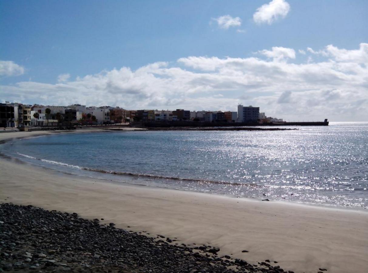 Emycanarias Holiday Homes Vecindario Весіндаріо Екстер'єр фото